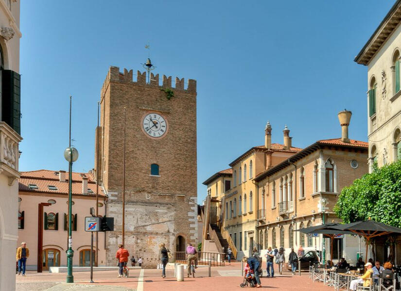 Torre